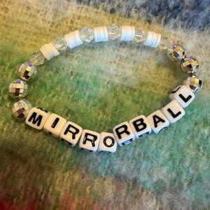 Mirrorball 🪞 Swiftie Friendship Bracelet